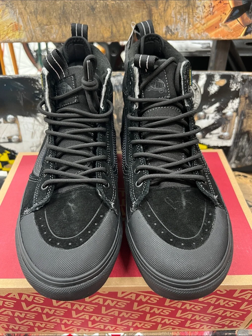 Vans MTE Sk8-Hi Waterproof, Black High-Top Skate Boots, M’s 8/W’s 9.5